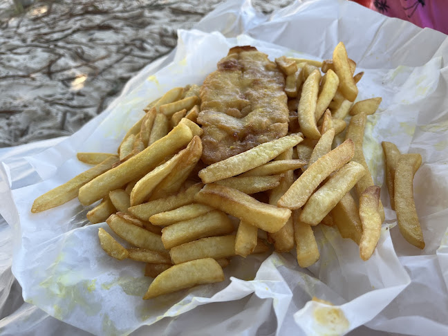 Caves Beach Takeaway