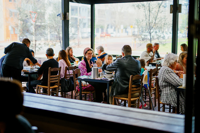 Comentarii opinii despre Brika