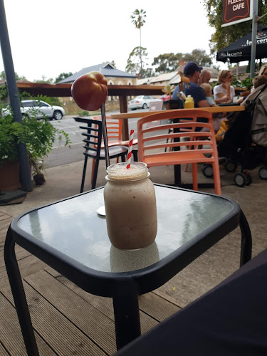 The Golden Fleece Cafe - Hospitality and gastronomy