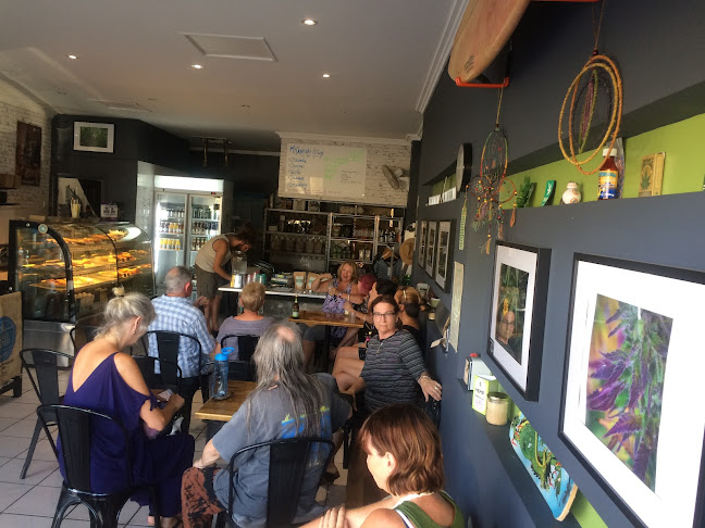 Comentarii opinii despre Smoke On The Water Coffeeshop