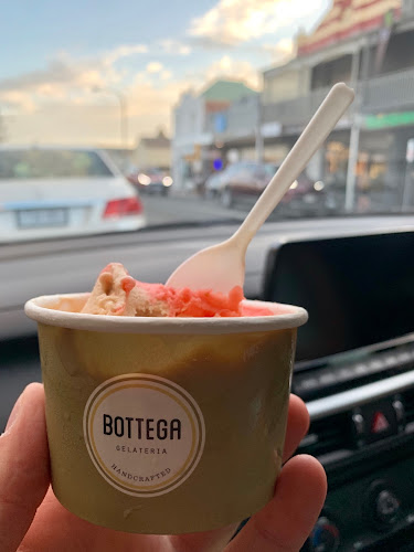 Comentarii opinii despre Bottega Gelateria