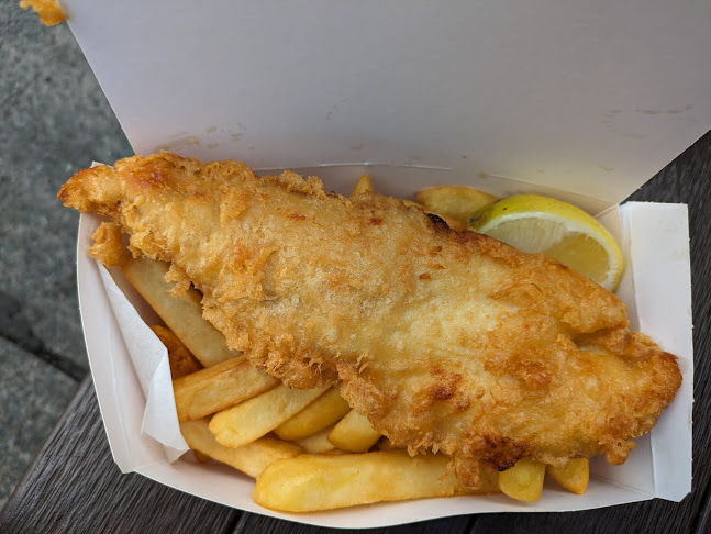 Flippers Cooked Seafood - Hospitality and gastronomy