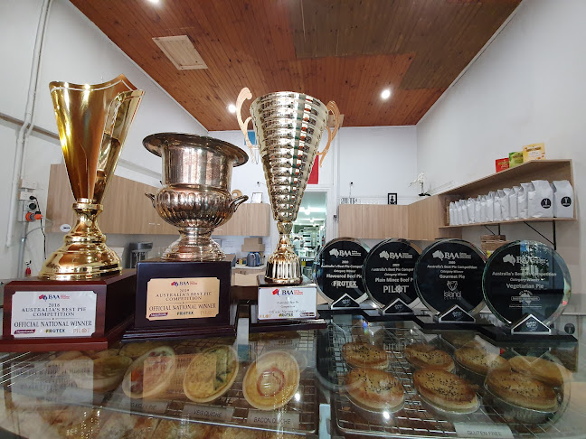 Country Cob Bakery - Kyneton