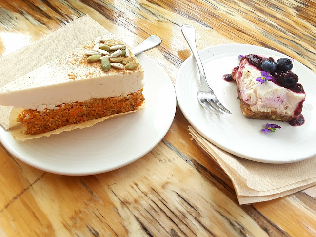 Comentarii opinii despre Pollen Makery