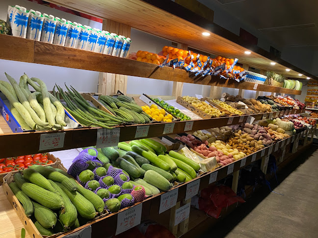 Opinii despre Pakenham Mart în Pakenham - Hospitality and gastronomy