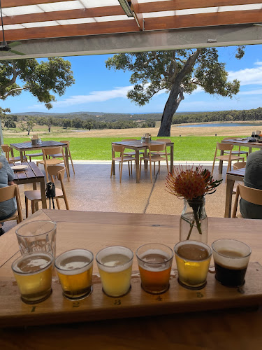 Eagle Bay Brewing Co - Hospitality and gastronomy