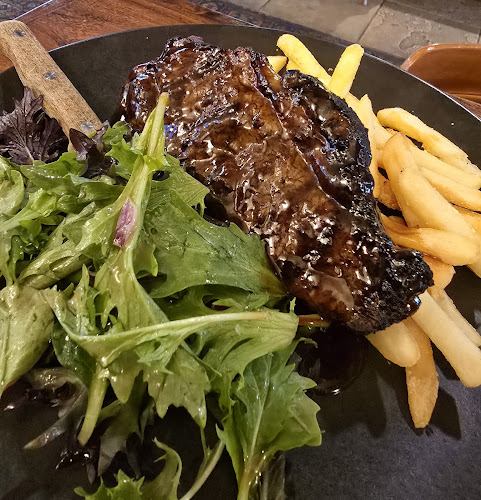 The Woodvale Tavern - Hospitality and gastronomy