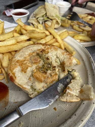 Mr D Food and Coffee - Hospitality and gastronomy