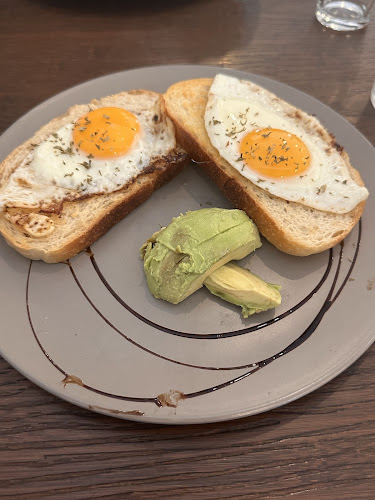 Comentarii opinii despre The Cyclone Cafe