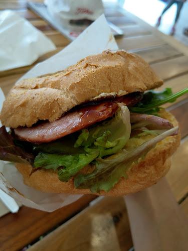 19, Coolum Shopping Village, Birtwill St, Coolum Beach QLD 4573