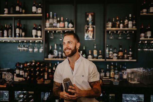 Motel Mezza Social Bar - Hospitality and gastronomy