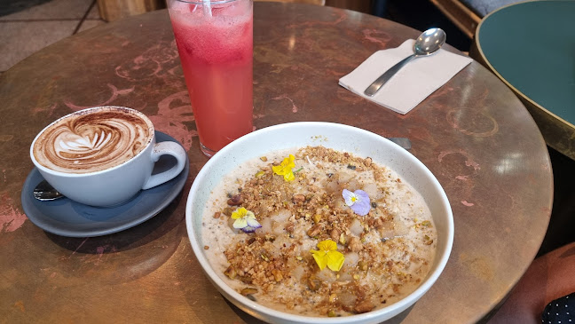 29 Fitzroy St, St Kilda VIC 3182