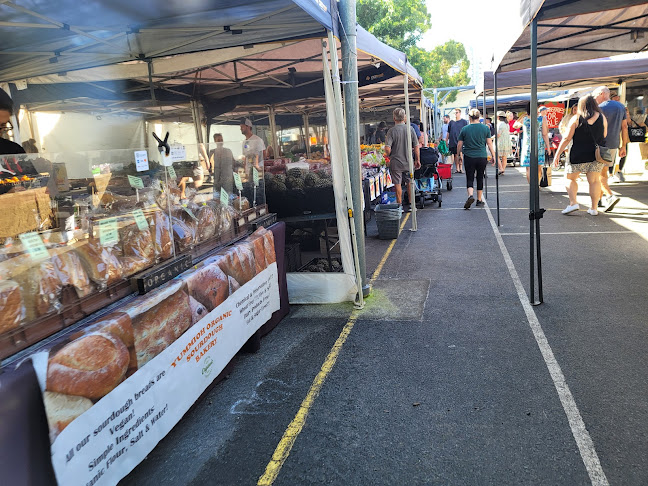 Burleigh Market - Hospitality and gastronomy