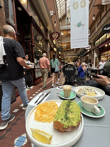 Romolo Espresso Cucina - Hospitality and gastronomy