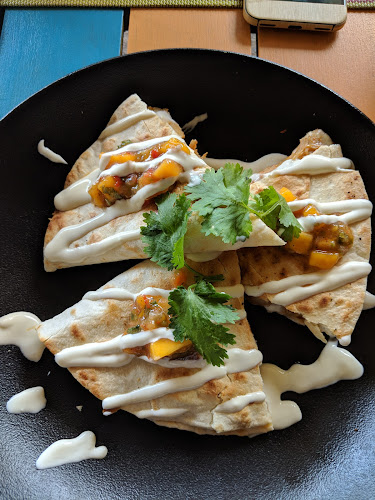 F2/19 Kitchener Dr, Darwin City NT 0800