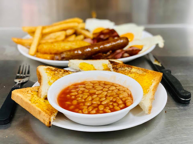 54 Jones St, Avenel VIC 3664