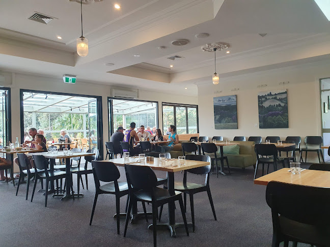 Paradise Valley Hotel - Hospitality and gastronomy