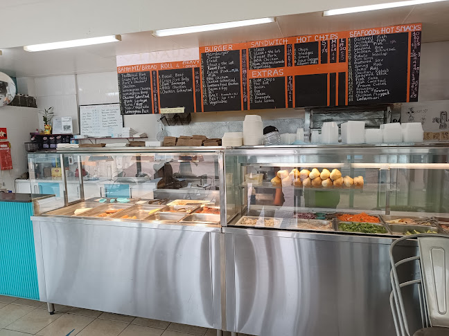 VINAUS Takeaway and Cafe - Hospitality and gastronomy