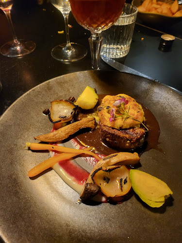 Juniper & Bay - Como