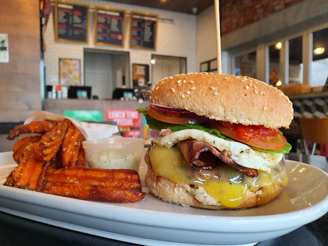 Opinii despre FB's Fancy Burgers în Adelaide - Hospitality and gastronomy