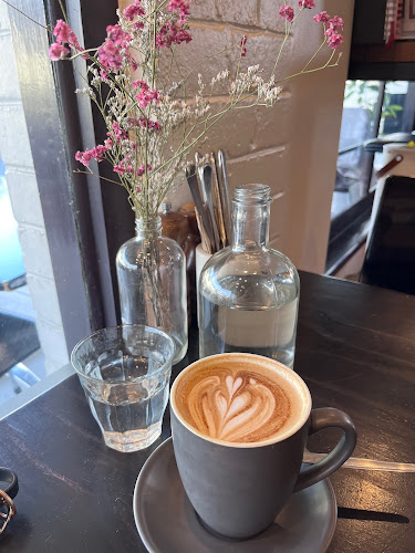 Opinii despre The Lansdowne Cafe în West Hobart - Hospitality and gastronomy