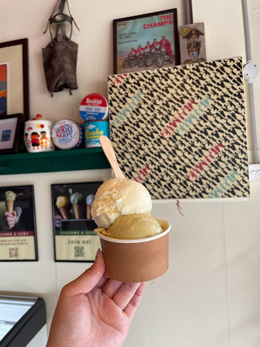 Comentarii opinii despre Ciccone & Sons