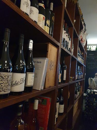 Atlas Vinifera - Richmond