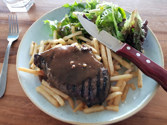 Cargo Bar - Hospitality and gastronomy