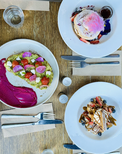 Opinii despre Overtime Cafe & Bar în Hamilton - Hospitality and gastronomy