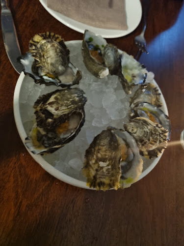 Comentarii opinii despre The Heritage Wine Bar & Restaurant