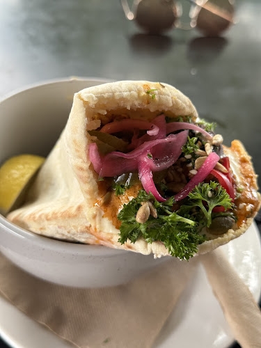 Comentarii opinii despre The Feast Cafe