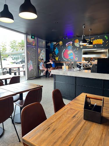 Comentarii opinii despre Burger Urge (Crestwood)