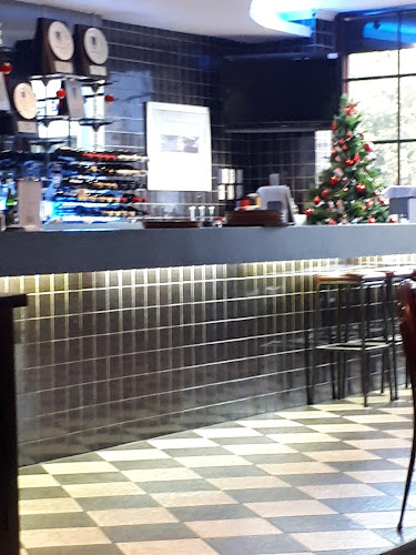 Chinois Restaurant - Hospitality and gastronomy