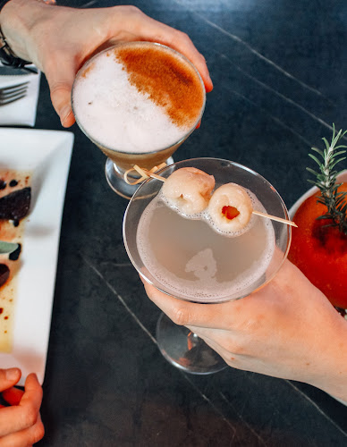 Central Lounge - Surfers Paradise