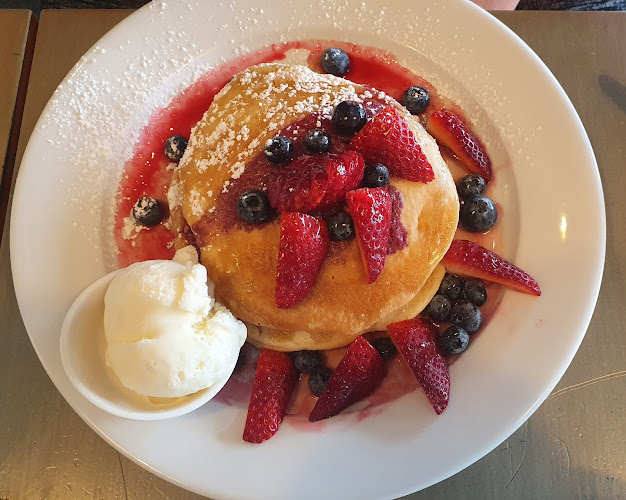 FLAVA Cafe - 'Taste the Vibe' - Hospitality and gastronomy