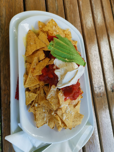 35 Seymour St, Seville VIC 3139