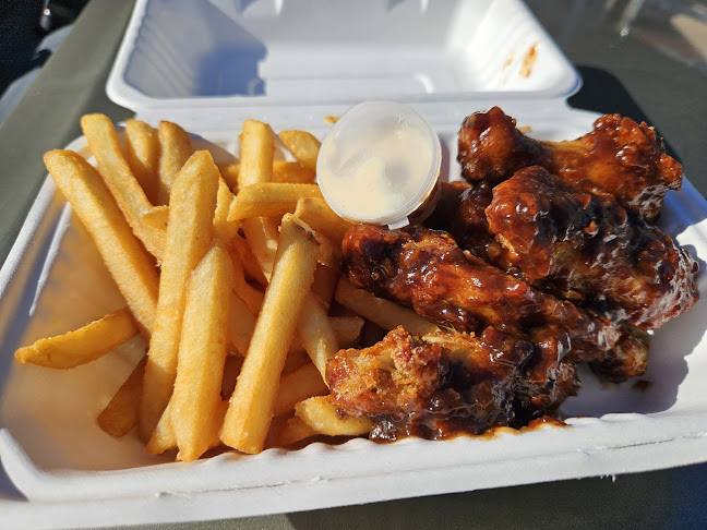 Burgers on Scarborough - Hospitality and gastronomy