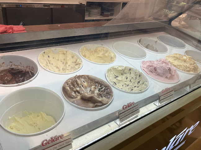 Geláre Carousel - Hospitality and gastronomy