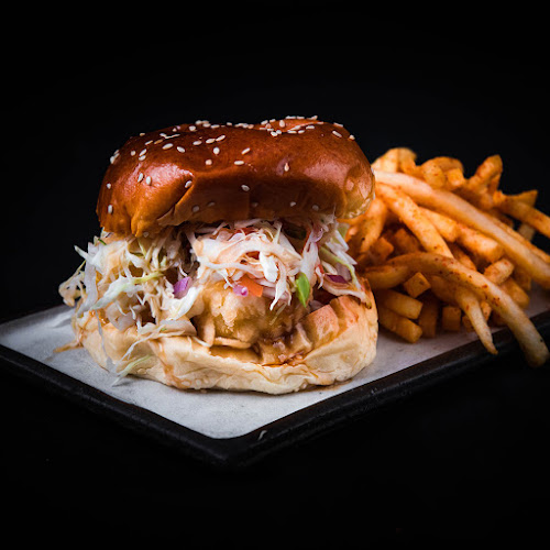 Bird's Nest - West End - Hospitality and gastronomy