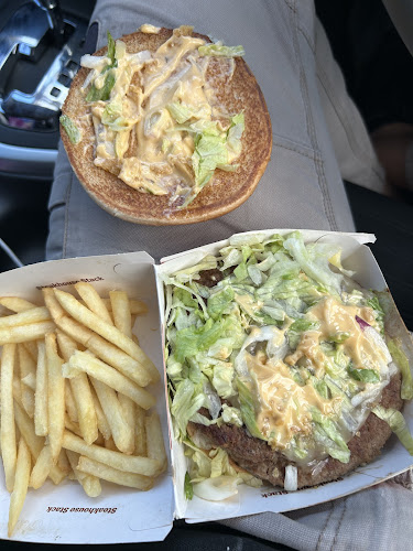 Cnr Layton Avenue &, Great Western Hwy, Blaxland NSW 2774