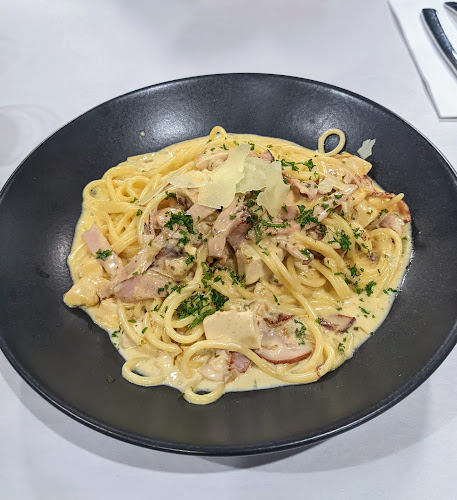 Shop 5/670/678 Bellarine Hwy, Leopold VIC 3224