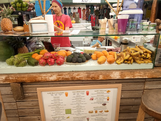 Fruibies Organic Juice Bar & Cafe Kuranda, Cairns - Hospitality and gastronomy