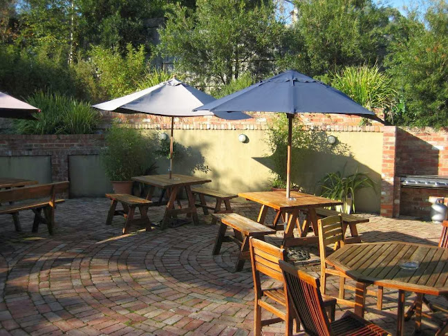 Bunyip Gippsland Hotel (The Top Pub)