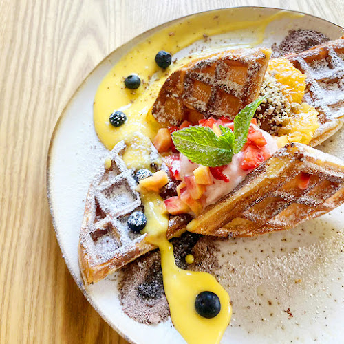 Comentarii opinii despre Bamboo Bean & Bamboo Burgers Cafe