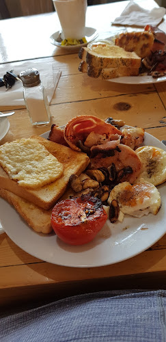 Comentarii opinii despre All Things Nice Bakery and Cafe