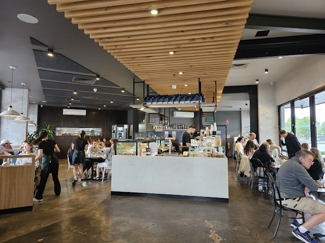 La Vallee Cafe Essendon - Essendon