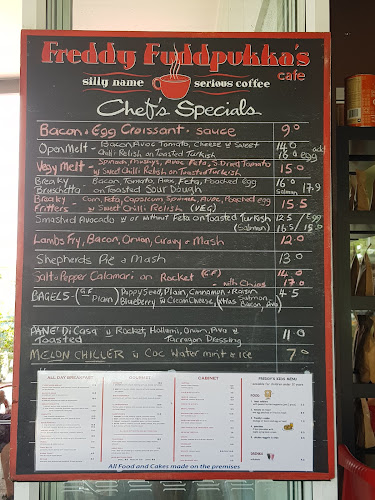 Freddy Fuddpukkas Cafe Coolum Beach - Coolum Beach