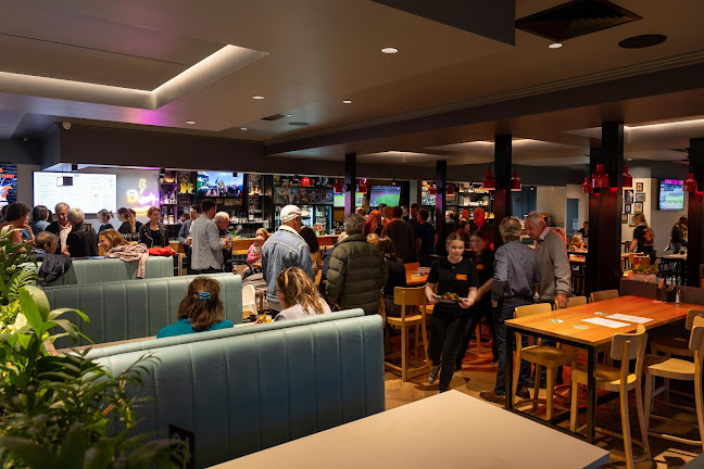 Comentarii opinii despre Eaton Tavern