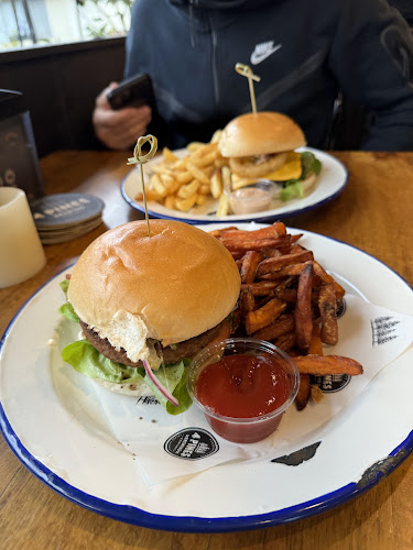 20 Sale St, Orange NSW 2800