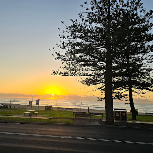 Austi Beach Cafe - Hospitality and gastronomy